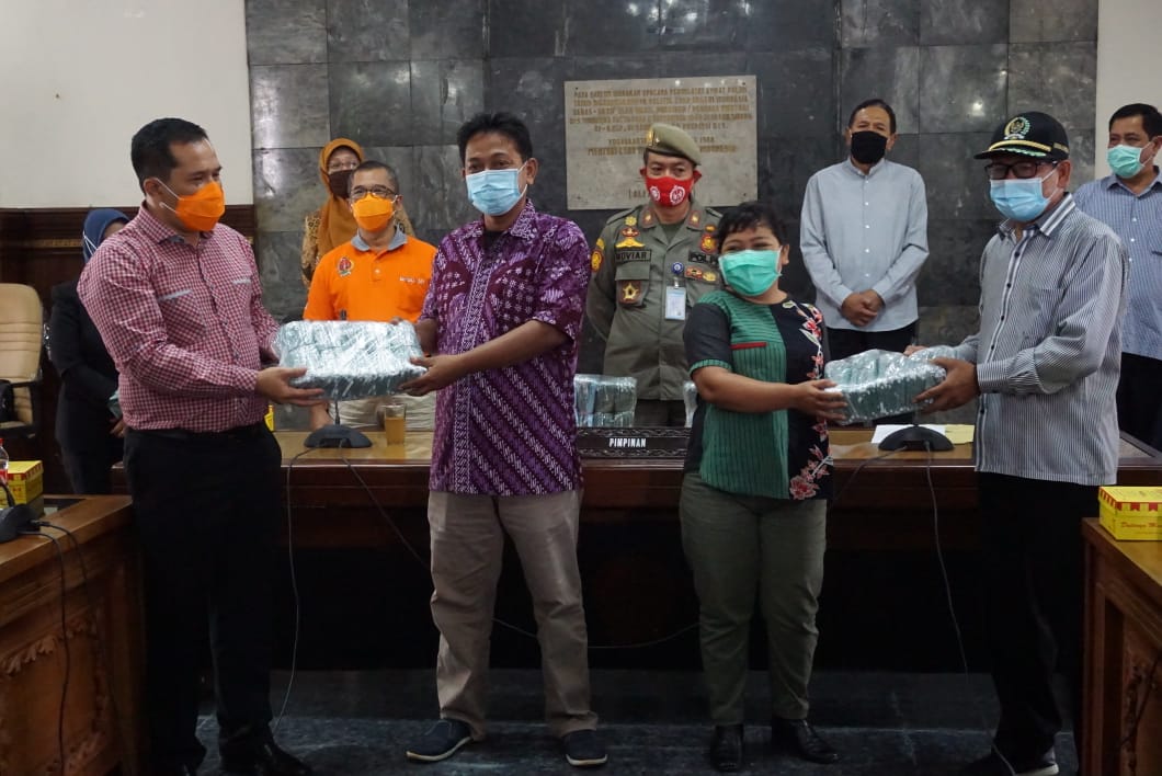 Deklarasikan Gerakan Pakai Masker, Ketua Komisi A DPRD DIY Eko Suwanto Ajak Masyarakat Disiplin Lawan Covid-19