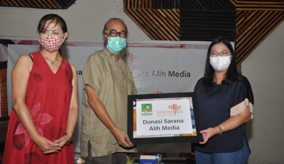 ACC Salurkan Bantuan untuk Padepokan Seni Bagong Kussudiardja