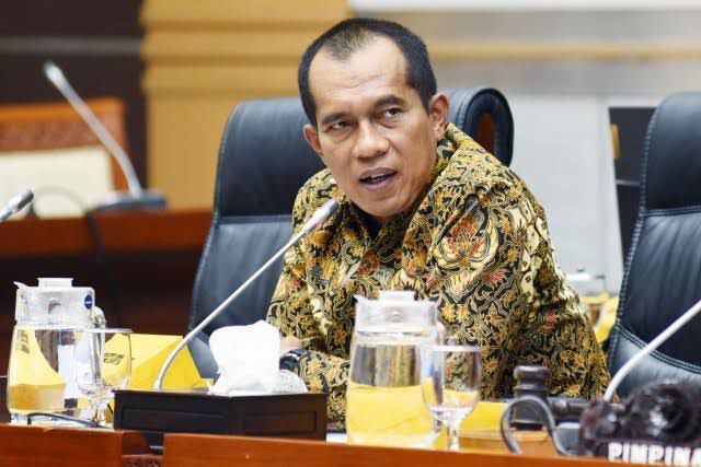 Pimpinan Komisi I DPR : Tidak masalah Jenderal Dudung Tak Hadir Rapat, tidak usah Dipolitisir dan dibesar-besarkan