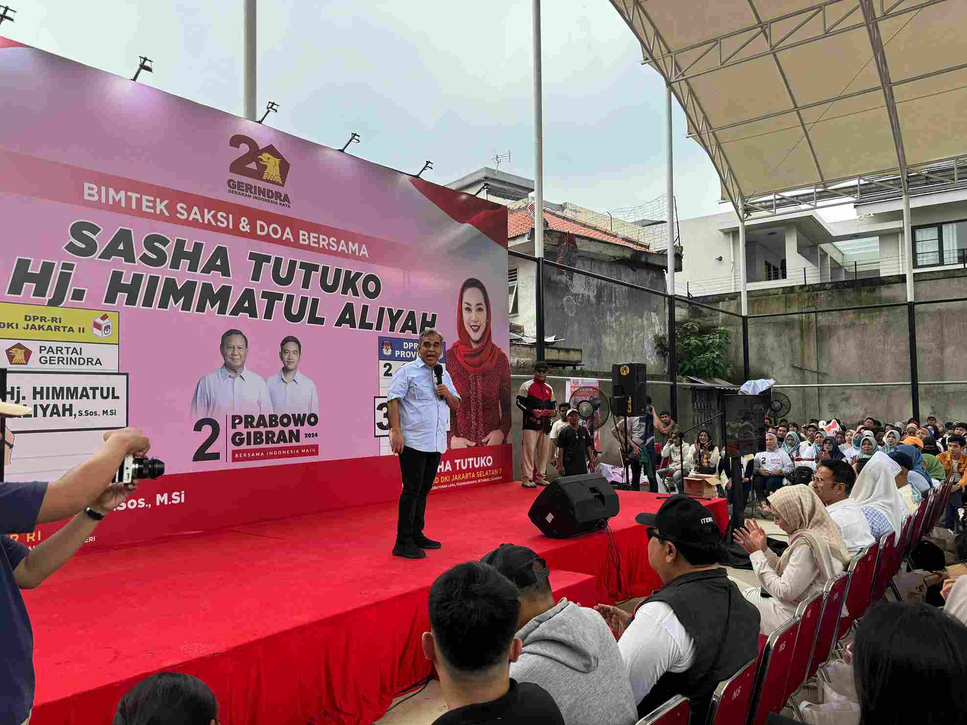 Muzani Minta Seluruh Elemen Pendukung Prabowo-Gibran Sujud Syukur saat Diumumkan Menang Seputaran