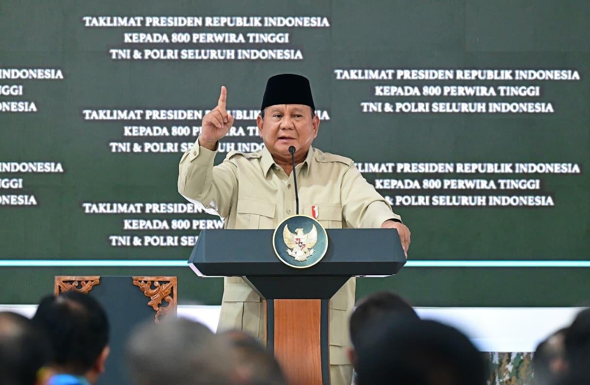 Presiden Prabowo Tekankan Penguatan TNI-Polri Hadapi Tantangan Keamanan Modern